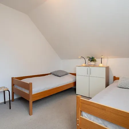 Apartment Sommerweg 17 I *